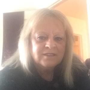 Meet your Posher, Lorraine